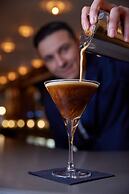 The Marble Arch Hotel, by Thistle