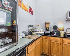 Quality Inn Pell City I-20 exit 158