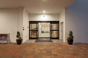 Holiday Inn Express & Suites Oceanfront by IHG