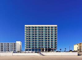 Holiday Inn Express & Suites Oceanfront by IHG