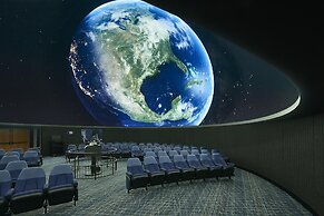 Holiday Inn Express & Suites Oceanfront by IHG