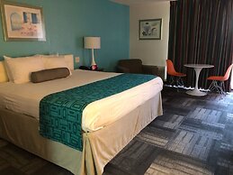 Howard Johnson by Wyndham Winter Haven FL