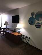 Howard Johnson by Wyndham Winter Haven FL