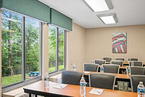 Hampton Inn Cleveland-Westlake