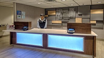 Holiday Inn Express Memphis Medical Center Midtown by IHG