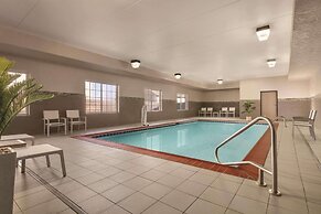 Country Inn & Suites by Radisson, London, KY