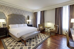 St. Louis Union Station Hotel, Curio Collection by Hilton