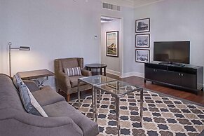 St. Louis Union Station Hotel, Curio Collection by Hilton