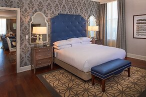 St. Louis Union Station Hotel, Curio Collection by Hilton