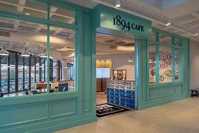 St. Louis Union Station Hotel, Curio Collection by Hilton