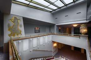 Plaza Hotel Lucchesi