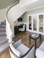 Plaza Hotel Lucchesi