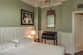 Plaza Hotel Lucchesi