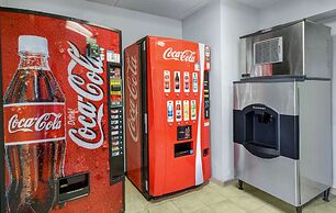 Motel 6 Memphis, TN - Downtown