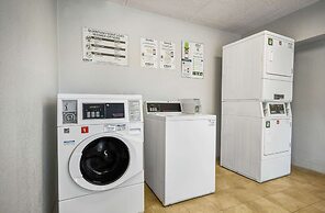 Motel 6 Memphis, TN - Downtown