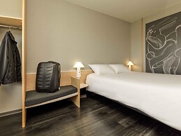 ibis Saint Dizier