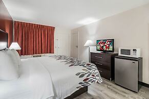 Red Roof Inn Cadiz