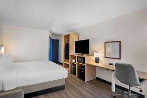 Spark by Hilton Richardson Dallas