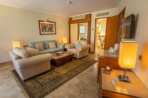 Jolie Ville Hotel & Spa Kings Island Luxor