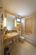 Jolie Ville Hotel & Spa Kings Island Luxor