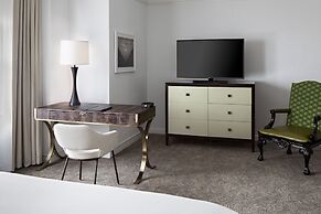 Amway Grand Plaza, Curio Collection by Hilton