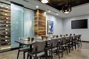 Amway Grand Plaza, Curio Collection by Hilton