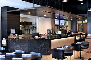Amway Grand Plaza, Curio Collection by Hilton