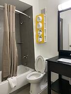 Motel 6 Lewisville, TX - Medical City