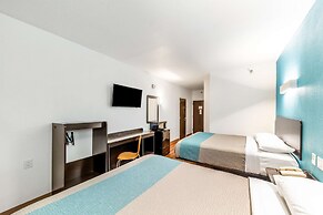 Motel 6 Lewisville, TX - Medical City