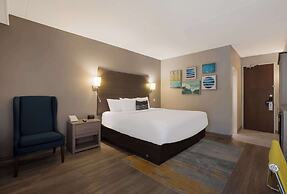 The Hub Middletown Red Bank, BW Signature Collection