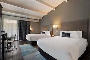 The Hub Middletown Red Bank, BW Signature Collection