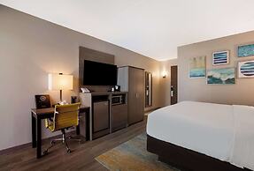 The Hub Middletown Red Bank, BW Signature Collection