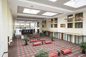 Ontario Airport Hotel & Conference Center