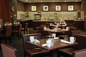 Ontario Airport Hotel & Conference Center