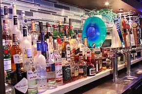 Ontario Airport Hotel & Conference Center