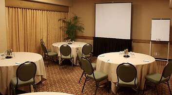 Ontario Airport Hotel & Conference Center