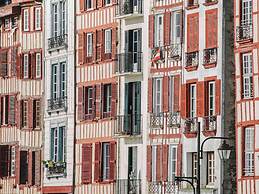 Mercure Bayonne Centre Le Grand Hotel