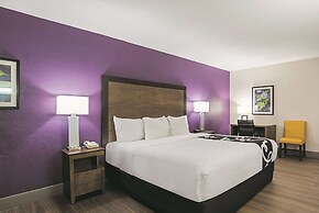 Wingate by Wyndham Galveston Beachfront at the Seawall