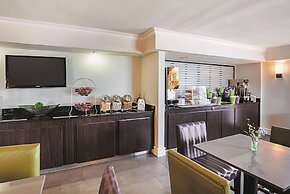 Wingate by Wyndham Galveston Beachfront at the Seawall