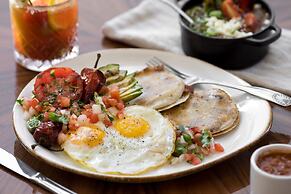 The St. Anthony, A Luxury Collection Hotel, San Antonio