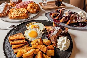 The St. Anthony, A Luxury Collection Hotel, San Antonio