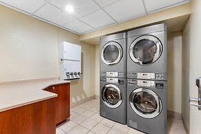 Econo Lodge Woodbridge