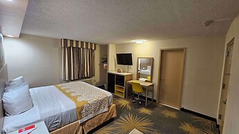 Econo Lodge Woodbridge