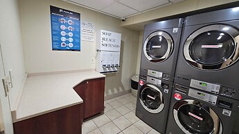 Econo Lodge Woodbridge