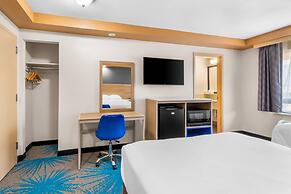 Econo Lodge Woodbridge