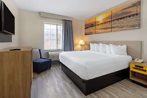 Days Inn & Suites by Wyndham Cherry Hill - Philadelphia