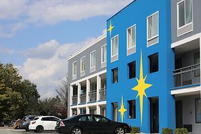 BlissPoint Inn Northwest Indianapolis