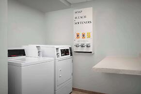 Spark by Hilton Tampa Brandon