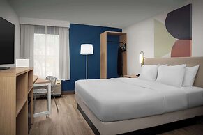 Spark by Hilton Tampa Brandon