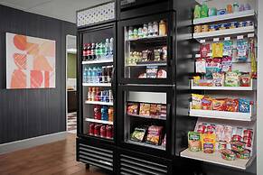 Spark by Hilton Tampa Brandon